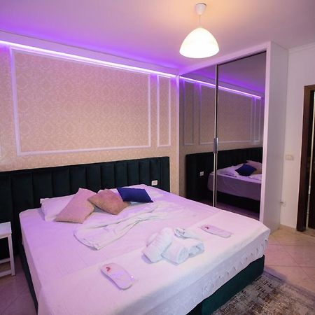 Vila Sanremo Tirana Buitenkant foto